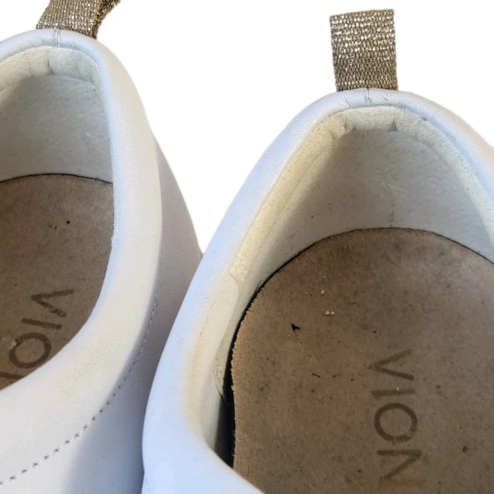 Vionic womens leather